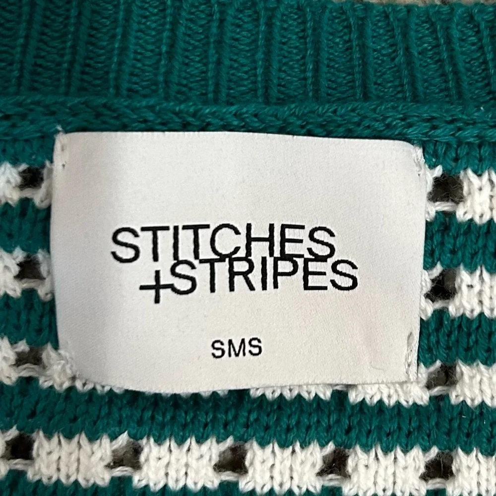 Stitches & Stripes Green and White V-Neck Sweater Size S-M NWT
